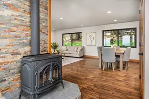 19420 NE Vista Hill Dr, Hillsboro, OR 97123 - Photo 11