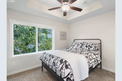 2515 N Winchell St, Portland, OR 97217 - Photo 23