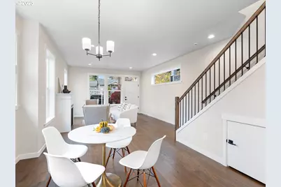 2515 N Winchell St, Portland, OR 97217 - Photo 9