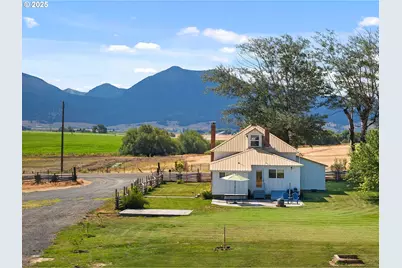 47219 Highway 30, Haines, OR 97833 - Photo 1