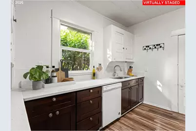 7104 SE 85th Ave, Portland, OR 97266 - Photo 9