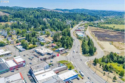 31 N Adams St, Coquille, OR 97423 - Photo 37