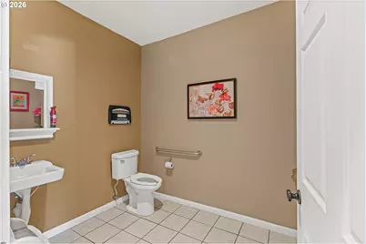 31 N Adams St, Coquille, OR 97423 - Photo 17