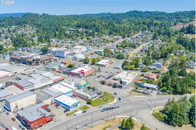 31 N Adams St, Coquille, OR 97423 - Photo 39