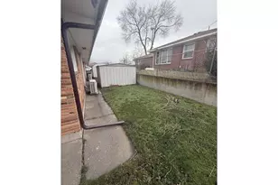 805 SE 6th St, Pendleton, OR 97801 - Photo 7