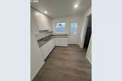 805 SE 6th St, Pendleton, OR 97801 - Photo 23