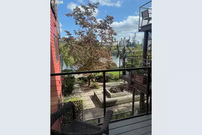910 NW Naito Pkwy #I-12, Portland, OR 97209 - Photo 11