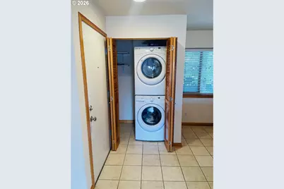 910 NW Naito Pkwy #I-12, Portland, OR 97209 - Photo 7