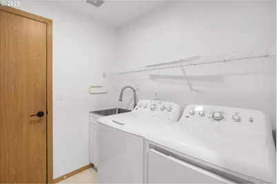 14029 SE Summerfield Loop, Happy Valley, OR 97086 - Photo 29