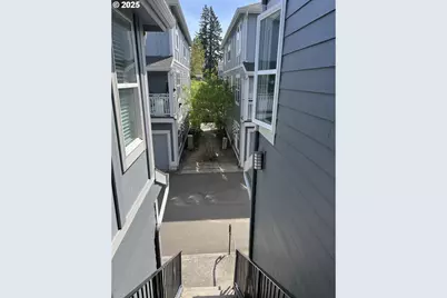 132 SE 119th Ave #5, Portland, OR 97216 - Photo 17