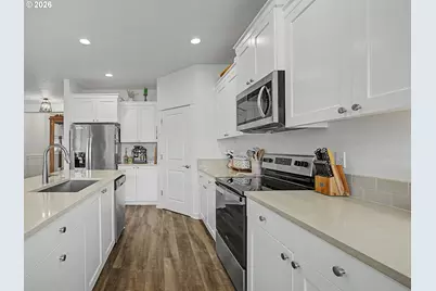 245 NE Hill Way, Estacada, OR 97023 - Photo 13