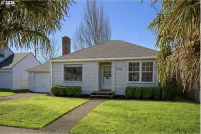 7343 N Hurst Ave, Portland, OR 97203 - Photo 3