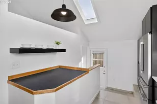 7343 N Hurst Ave, Portland, OR 97203 - Photo 11