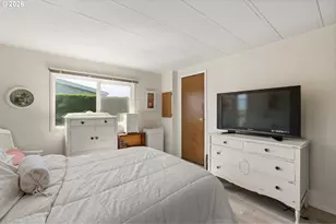 1199 N Terry St, Eugene, OR 97402 - Photo 17