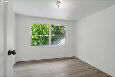 988 SE Miller Ave, Dallas, OR 97338 - Photo 19