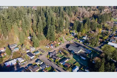 1103 NW A St, Toledo, OR 97391 - Photo 7