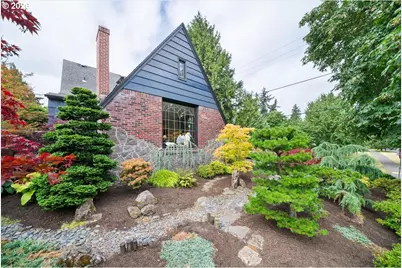 2706 NE Ainsworth St, Portland, OR 97211 - Photo 3