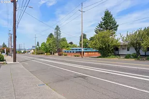 4536 NE 102nd Ave, Portland, OR 97220 - Photo 27