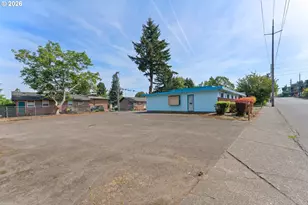 4536 NE 102nd Ave, Portland, OR 97220 - Photo 21