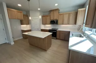 837 Birch St, Kalama, WA 98625 - Photo 5