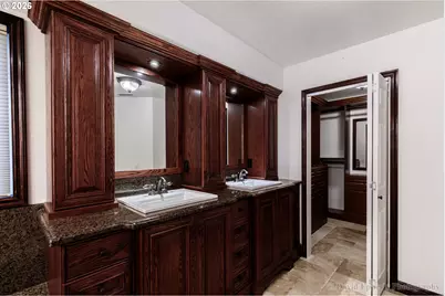 72610 Dwight St, Rainier, OR 97048 - Photo 9