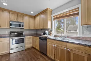 1819 N Main St, Newberg, OR 97132 - Photo 13
