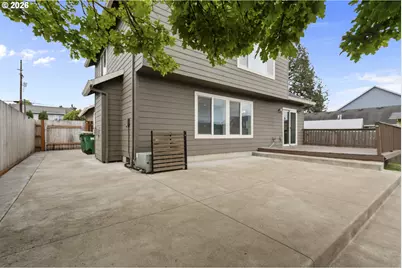 1819 N Main St, Newberg, OR 97132 - Photo 31