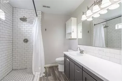 1819 N Main St, Newberg, OR 97132 - Photo 25