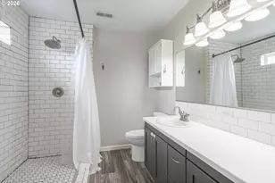 1819 N Main St, Newberg, OR 97132 - Photo 25
