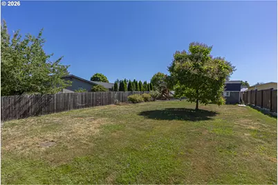 1819 N Main St, Newberg, OR 97132 - Photo 37