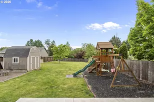 1819 N Main St, Newberg, OR 97132 - Photo 33