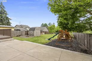 1819 N Main St, Newberg, OR 97132 - Photo 33