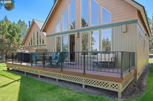 8825 SW Canyon Wren Ct, Redmond, OR 97756 - Photo 3