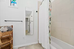 6535 SW Canyon Ct, Portland, OR 97225 - Photo 17