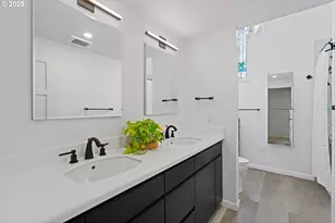 6535 SW Canyon Ct, Portland, OR 97225 - Photo 15