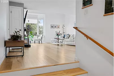 6535 SW Canyon Ct, Portland, OR 97225 - Photo 13