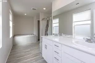 3295 SE 36th St, Gresham, OR 97080 - Photo 11
