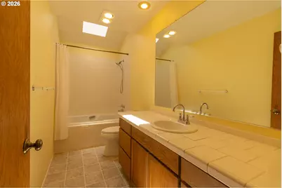 17745 SW Meadowbrook Way, Beaverton, OR 97078 - Photo 25