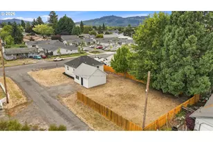 711 W Grant St, Lebanon, OR 97355 - Photo 31