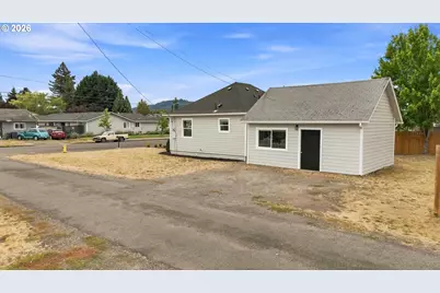 711 W Grant St, Lebanon, OR 97355 - Photo 25