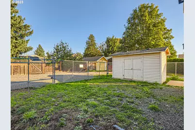 6402 SE 57th Ave, Portland, OR 97206 - Photo 27