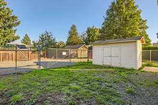 6402 SE 57th Ave, Portland, OR 97206 - Photo 27