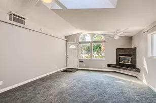 6402 SE 57th Ave, Portland, OR 97206 - Photo 7