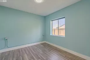 1014 W 38th St, Vancouver, WA 98660 - Photo 17