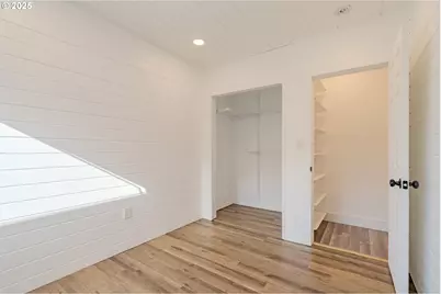 1014 W 38th St, Vancouver, WA 98660 - Photo 27