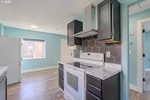 1014 W 38th St, Vancouver, WA 98660 - Photo 13