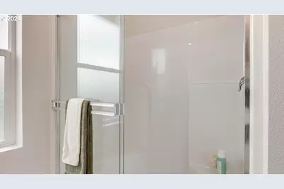 372 Greencrest St NE, Salem, OR 97301 - Photo 29