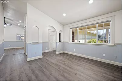 280 Roan Dr, Eugene, OR 97401 - Photo 15