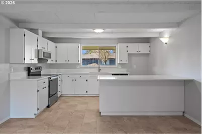 615 Sacre Ln N, Monmouth, OR 97361 - Photo 13