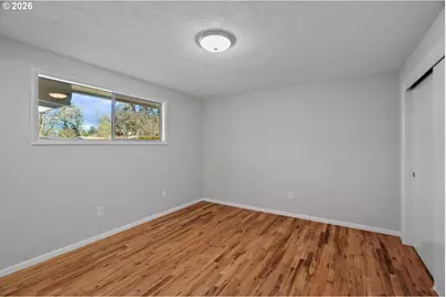 615 Sacre Ln N, Monmouth, OR 97361 - Photo 17